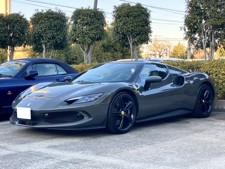 フェラーリ　296GTB