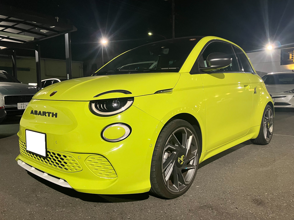 アバルト　500eカブリオレ