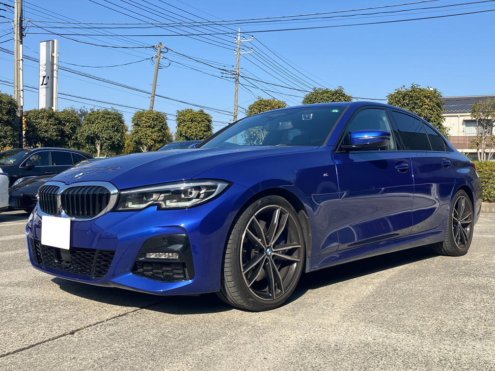 BMW　330i　Mスポーツ